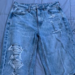 American eagle mom jeans